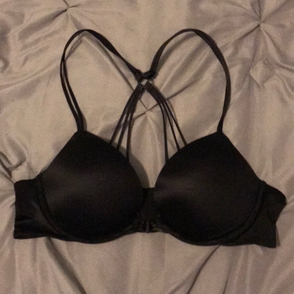 Victoria’s Secret strapping back push up bra 36B